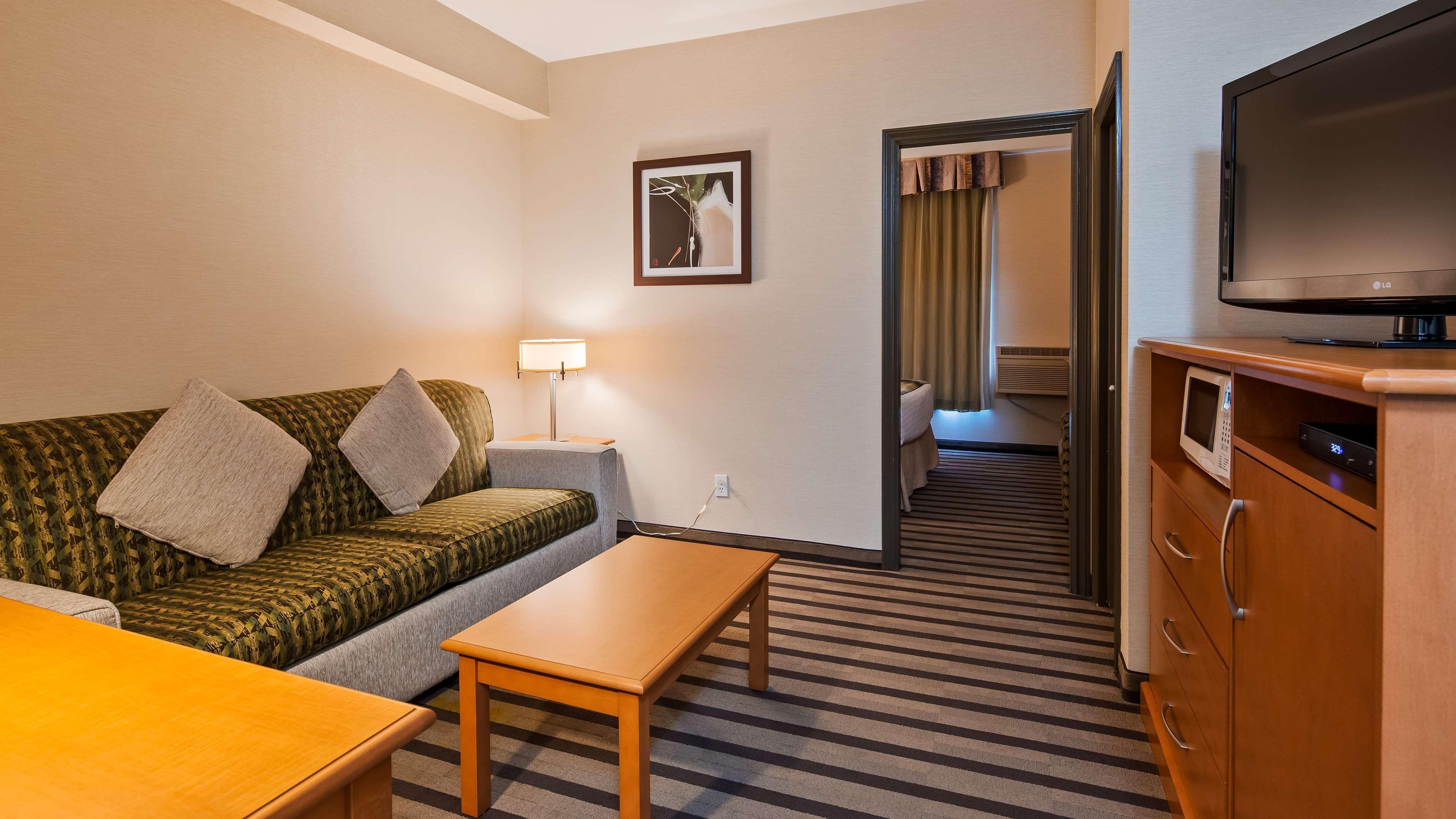 Best Western King George Inn & Suites Surrey Exterior foto