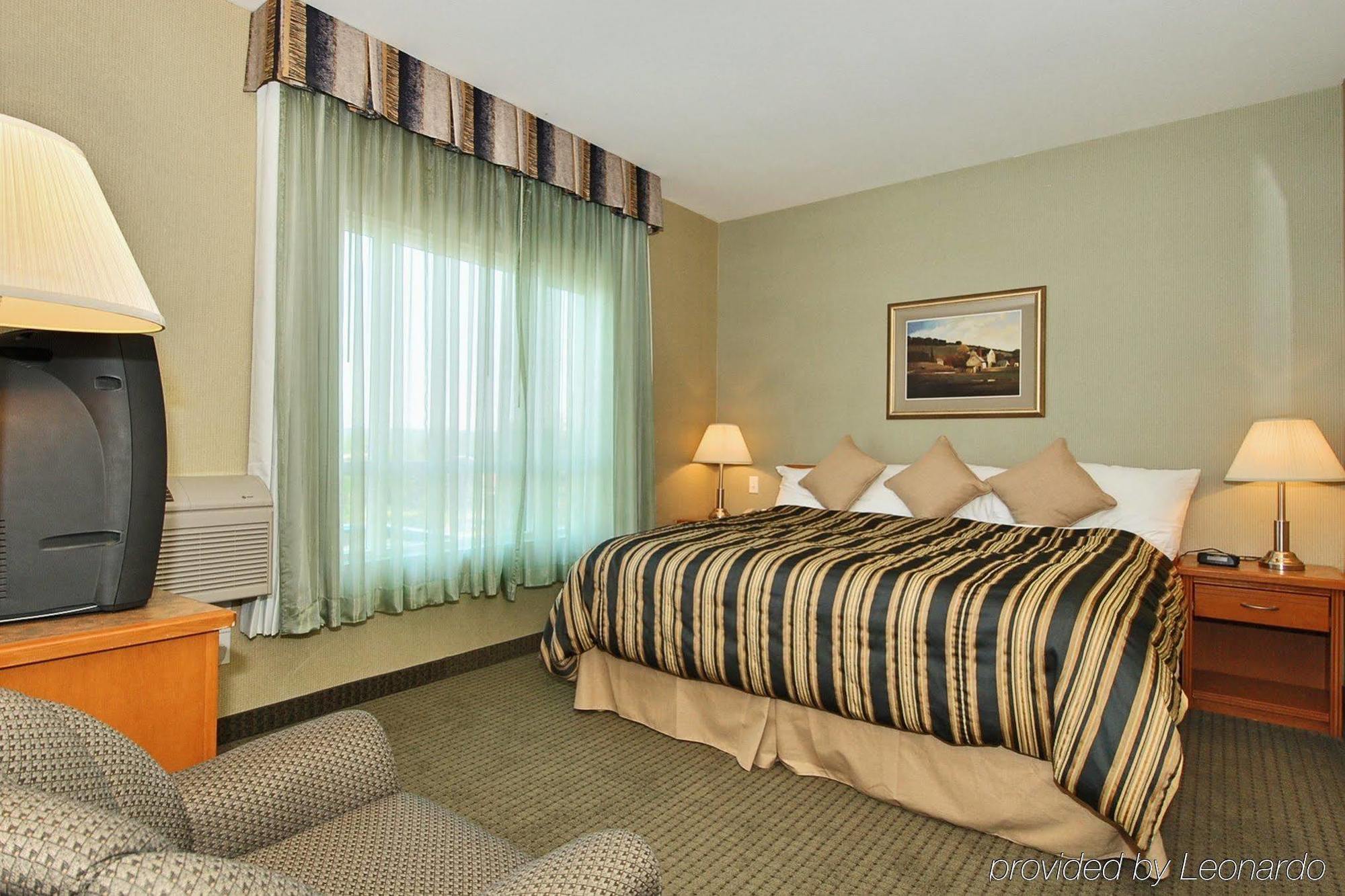Best Western King George Inn & Suites Surrey Quarto foto